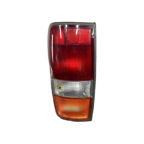 Feu Arrieree Droit TOYOTA Landcruiser Sw 95-98 (1/2)