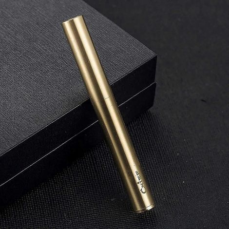 Briquet à pétrole en laiton de type tiroir