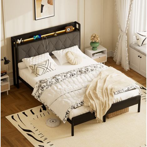 Letto matrimoniale 140x190 cm con illuminazione a LED e USB, testiera imbottita, struttura in metallo, biancheria da letto grigia e nera (1/5)