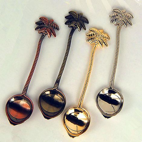 Lot de 4 petites cuillères à café rétro style tropical en noix de coco, pour desserts et café. (1/5)