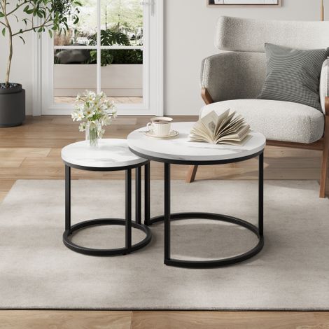 Ensemble de 2 tables basses gigognes blanches : design rond avec cadres en métal — Un duo de tables au style moderne. Convient aux salons, chambres, balcons, terrasses, bureaux et divers petits espace