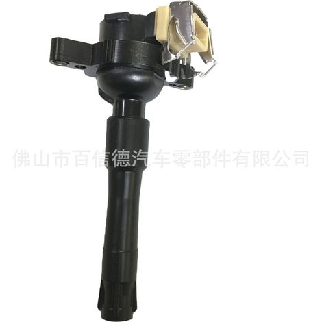The 12131703227 ignition coil high voltage transformer is suitable for M5 Freelander 2.5L cars. (1/5)