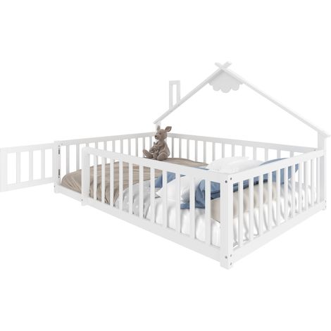 Lit enfant en pin et MDF blanc 140x190 cm style maison avec barrière 32 cm et verrou (1/5)