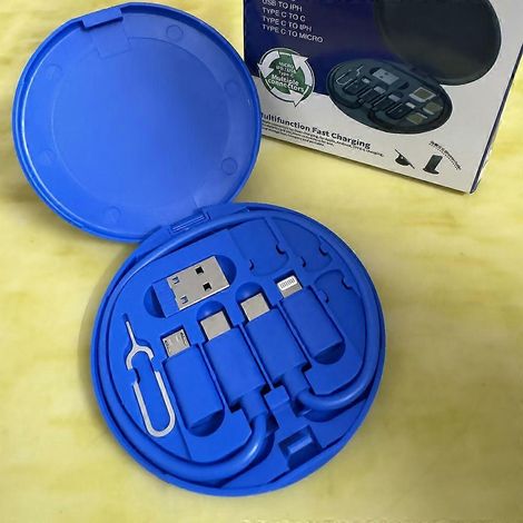 Kit de câble USB-C 5 en 1 60 W avec adaptateur OTG, étui de rangement, outil d'éjection de carte SIM et câble de données à charge rapide pour smartphones et appareils Type-C et Micro-USB. (1/5)