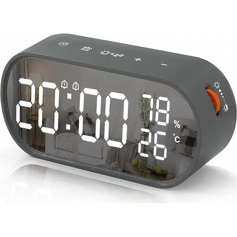 Sveglia digitale con ampio display LED touchscreen, 2 allarmi (12/24 ore), funzione snooze/luminosità regolabile, monitoraggio di umidità e temperatura mattina e sera, alimentazione a batteria o trami (1/5)