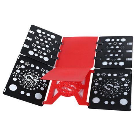 Planche à Repasser pour Chemises - Planche de Pliage pour Vêtements en PP Écologique - Dimensions Dépliée 70 x 57 x 0,2 cm - Noir Rouge - 1 Pièce (1/5)