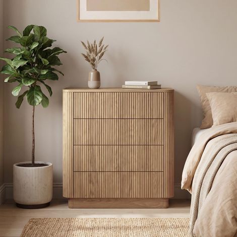 Winthorpe Chest Of 4 Drawer Oak Bedroom Storage Organiser Cabinet - Oak (1/5)
