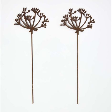 HOMESCAPES Gartenstecker Rost – Wiesenkerbel Gartendeko 2er-Set, wetterfeste Gartenfiguren aus Metall für draußen, Rost Deko für Garten, Terrasse & Balkon (1/5)