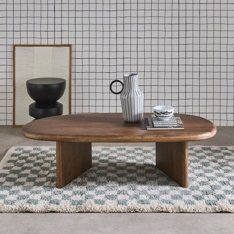 Table basse ovale bois de manguier noyer. L 119.5 x P 60 x H 35cm