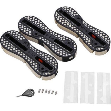 Planche de surf de 2e génération, forme en 8, cup rond, mesh noir, ailerons Fusion 5 degrés, plug tail, gouvernail rainuré, boîtier d'aileron (1/5)