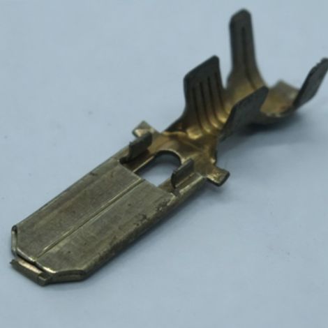 171633-1 Automotive connectors, plugs, wire harness terminals (1/3)