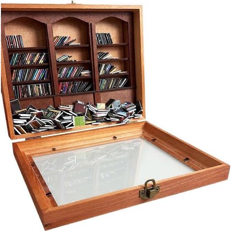 Anti-Angst-Bücherregal mit 200 dekorativen Miniaturbüchern (1/5)