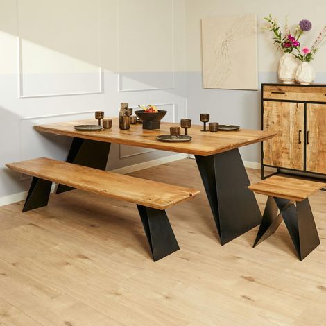 Table à manger bois et métal à pieds obliques 240 cm ALMA