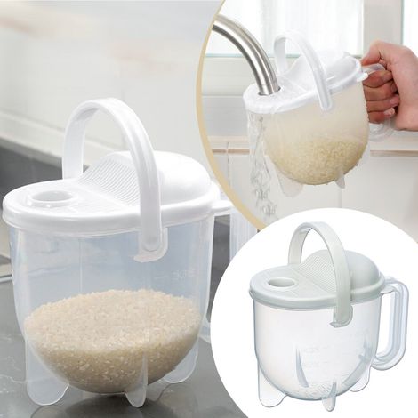 Dispositif de rinçage du riz mains libres avec un bol passoire à riz de 400 ml.