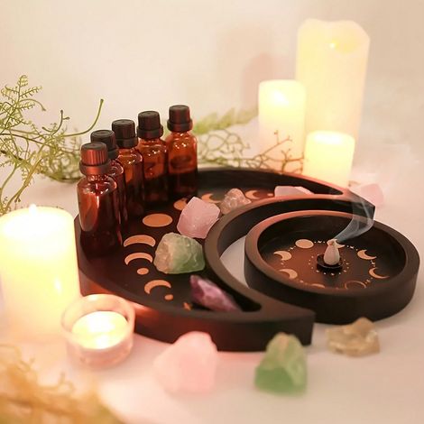 Halbmondförmige Kristallschale aus böhmischem Ebenholz, verziert mit den Mondphasen, zur Aufbewahrung von ätherischen Ölen und Schmuck.