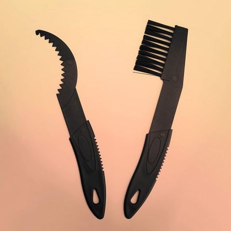 Set per la pulizia della catena della bicicletta con spazzola e raschietto per una pulizia accurata della catena della ruota (1/5)