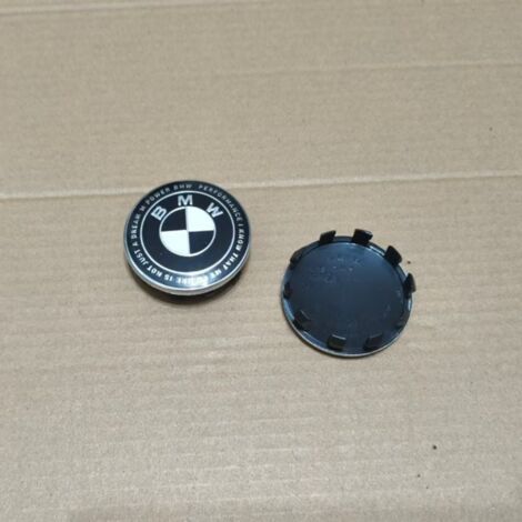 BMW Radkappe 56 mm – Aluminium-Nabenkappe für 1er- bis 6er-Reihe, X1- bis X6-Reihe, 320 GT, Auto-Radzubehör, 4er-Set – Schwarz und Weiß (1/2)