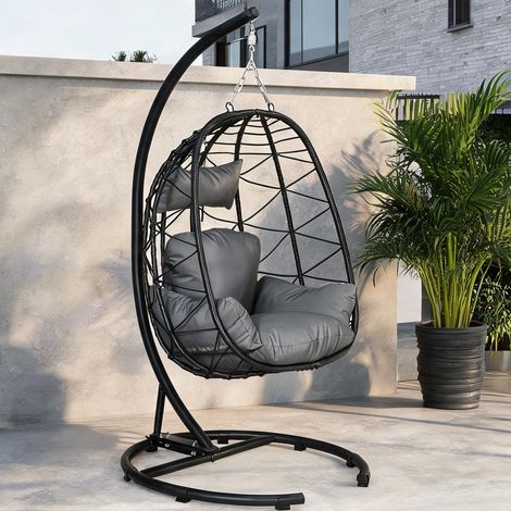 Fauteuil suspendu en rotin avec armature et coussins en acier (1/5)