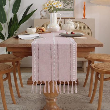 Chemin de table - Chemin de table style bohème - 33 x 120 cm - rose - Polyester - Chemin de table style ferme rustique - pour décorations de fête et de salle à manger - Chemin de table brodé à pompons (1/3)