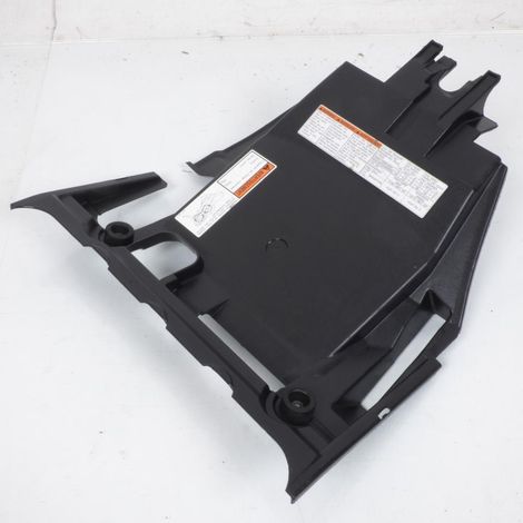 [PRODUIT D'OCCASION] Plastique divers origine pour scooter Suzuki 400 Burgman (1/2)