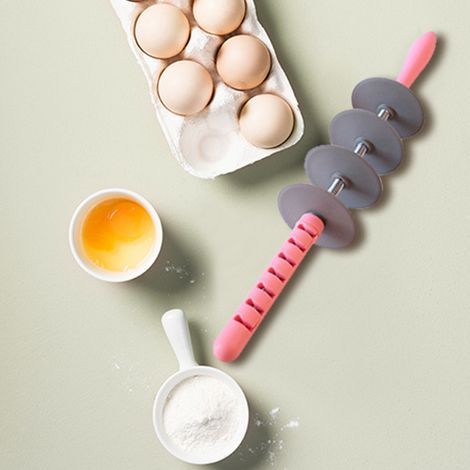 Adjustable Rolling Pin with Blade for Dough, Croissant Cutter & Bread Slicer – Multifunction Kitchen Tool (1/4)