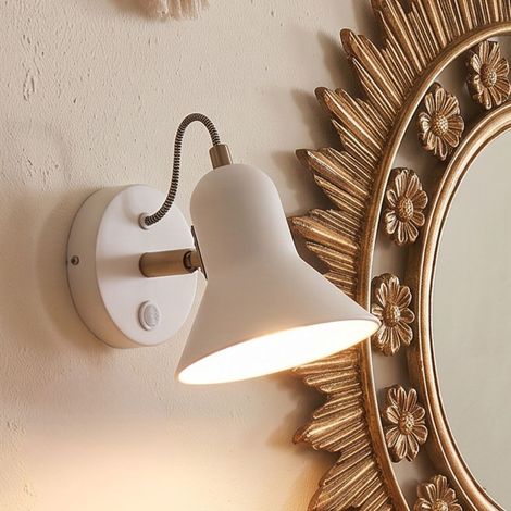 Applique murale avec interrupteur adressable en métal blanc (1/5)