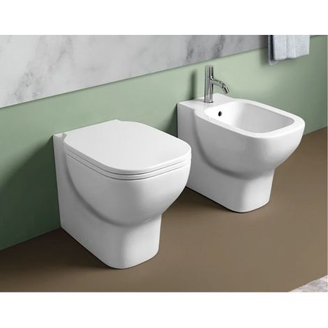Sanitari Quarzo 36,5x53,5 Filomuro Senza Brida con Copriwater