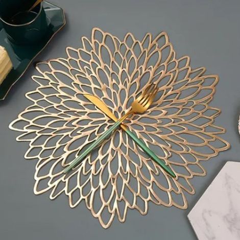 Schlichtes Tischset im westlichen oder europäischen Stil, PVC-Tischset mit Hibiskusmuster, goldfarbenes Tischset mit Ausschnitt, isolierende Unterlage für Tassen/Teller, goldfarben, 38 x 38 cm (1/5)
