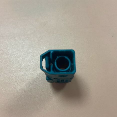 2-2345653-0 Faisceau de câbles pour connecteur automobile à 1 trou (1/4)