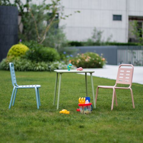 Kindersitzgruppe Etroubles 3-tlg. Stahl Mehrfarbig [casa.pro]