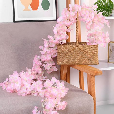 Guirlande de fleurs de cerisier artificielles (256 fleurs) de 1,8 m, rose clair, idéale pour décorer la maison, la chambre ou une fête printanière. (1/5)