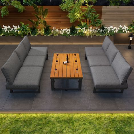 Set di mobili da giardino in ferro grigio con 2 divanetti, tavolo regolabile e ripiani in legno di acacia (1/5)