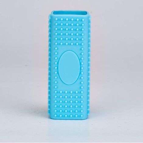 Appareil adhésif creux en silicone pour animaux, brosse anti-poils efficace et réutilisable – Nettoyage pelage pour chien et chat–DELKEVIC (1/3)