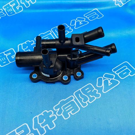11060-3TA1A is suitable for the water tank outlet pipe connector of Nissan 08-19 X-Trail, 13 Teana, Loulan, and Sima. (1/4)