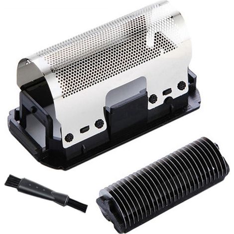 Deux têtes de rasage de rechange, grille linéaire et lames pour les modèles Braun 211, 230, 235, 240, 245, 250 et 260. (1/4)