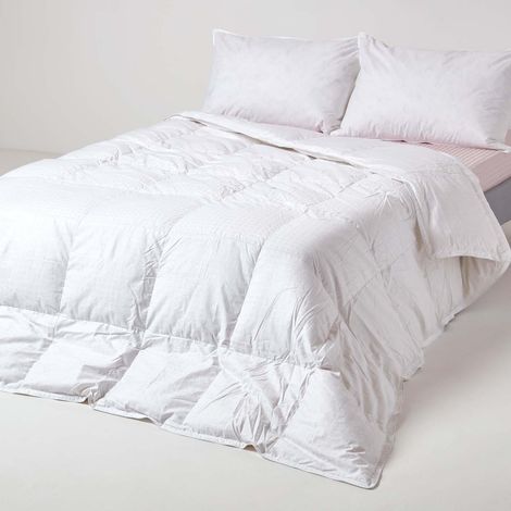 HOMESCAPES Premium White Goose Down 10.5 Tog Super King Size Autumn Duvet