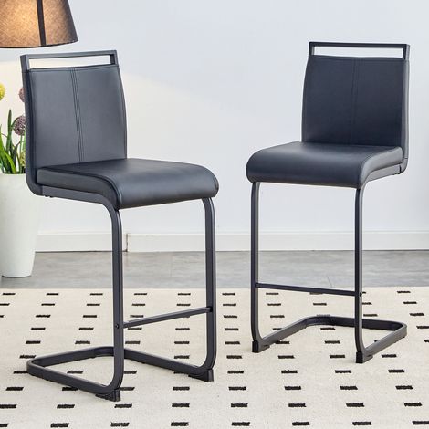 Lot de 2 tabourets de bar noirs en similicuir PU, dossier rembourré, pieds en métal noir, repose-pieds intégré, hauteur 96,5 cm (1/5)
