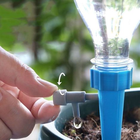 Automatisches Bewässerungssystem mit 10 verstellbaren PP-Tropfventilen für Pflanzen im Hausgarten (Blau) (1/2)