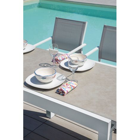 tavolo da esterno allungabile solaria "spalato" in alluminio bianco e piano in vetroceramica 104/208x75x75 cm (1/5)
