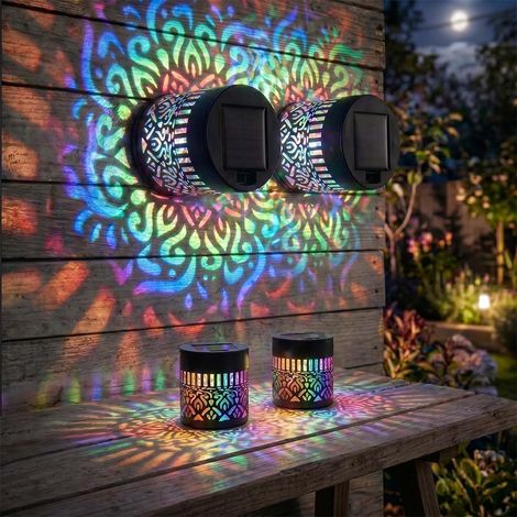 Lumière Murale Solaire Mandala – 7 Couleurs Changeantes, Projection Décorative Étanche en Métal pour Jardin, Patio, Terrasse ou Clôture (2 PCS) (1/5)
