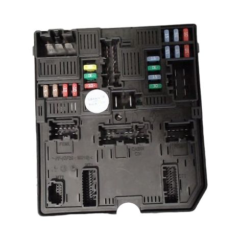 Boite A Fusibles RENAULT Megane Iv Phase 1 2015- [PRODUIT D'OCCASION]♻️284b67108r