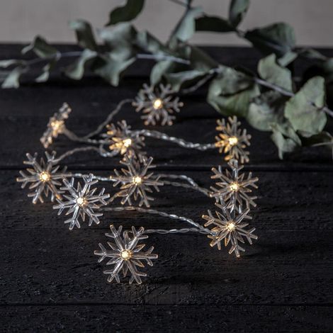 Batteriebetriebene Weihnachts-Lichterkette ,Izy', 10 LED Schneeflocken, Timer, warmweiß, L 135cm (1/3)