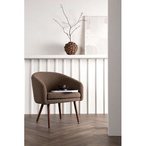 Wanda fauteuil ours en peluche marron. (1/4)