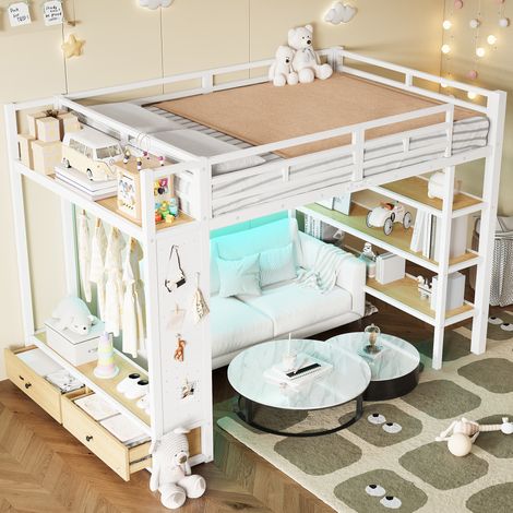 Letto a soppalco per adulti 140x200 con illuminazione a LED, armadio a giorno, mensole e pannello forato, in metallo e legno bianco. (1/5)