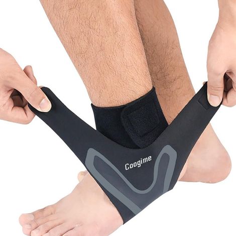 2 Pcs chevillere entorse, chevillere de maintien football, Flexible Ankle Brace, attelle cheville, bandage pour fasciite plantaire, chevillères respirantes (Grey, M(EU:39-41)) (1/5)