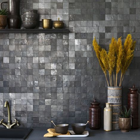 Zellige véritable Carrelage Artisanal - 5x5 cm - Noir Carbone (vendu par plaque de 0,09 m² - 30x30 cm) (1/5)