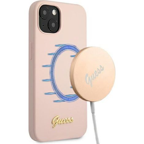 Funda rígida Guess GUHMP13MLSLMGLP para iPhone 13/14/15 de 6,1 pulgadas, color rosa claro/rosa claro, de silicona con logo dorado y MagSafe. (1/5)