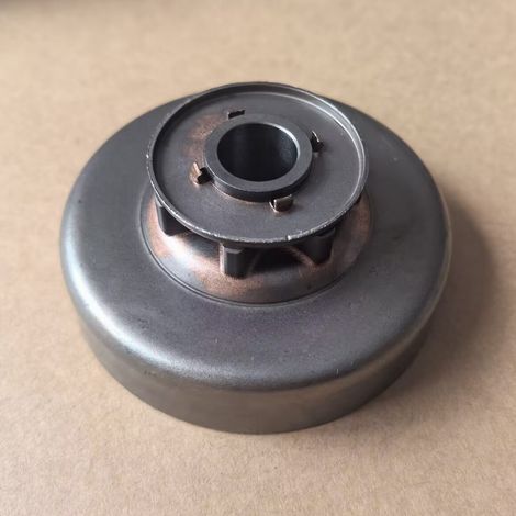 Original SHINDAIWA Kupplungsritzel und -trommel für SHINDAIWA Freischneider 285S, 300, 300S, 352 und 360 (Referenz A556000970) (1/2)