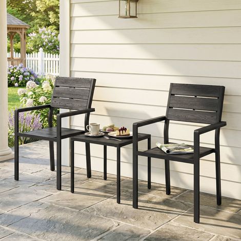Set da giardino a 3 pezzi con 2 sedie e tavolo in HDPE, design a doghe effetto legno per patio e balcone, nero (1/5)