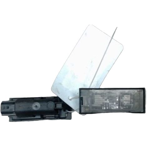 [PRODUIT D'OCCASION] Eclaireur Plaque De Police RENAULT Clio III 2009- ♻️ Ref Oe. 8200480127 - Garantie à vie (1/2)